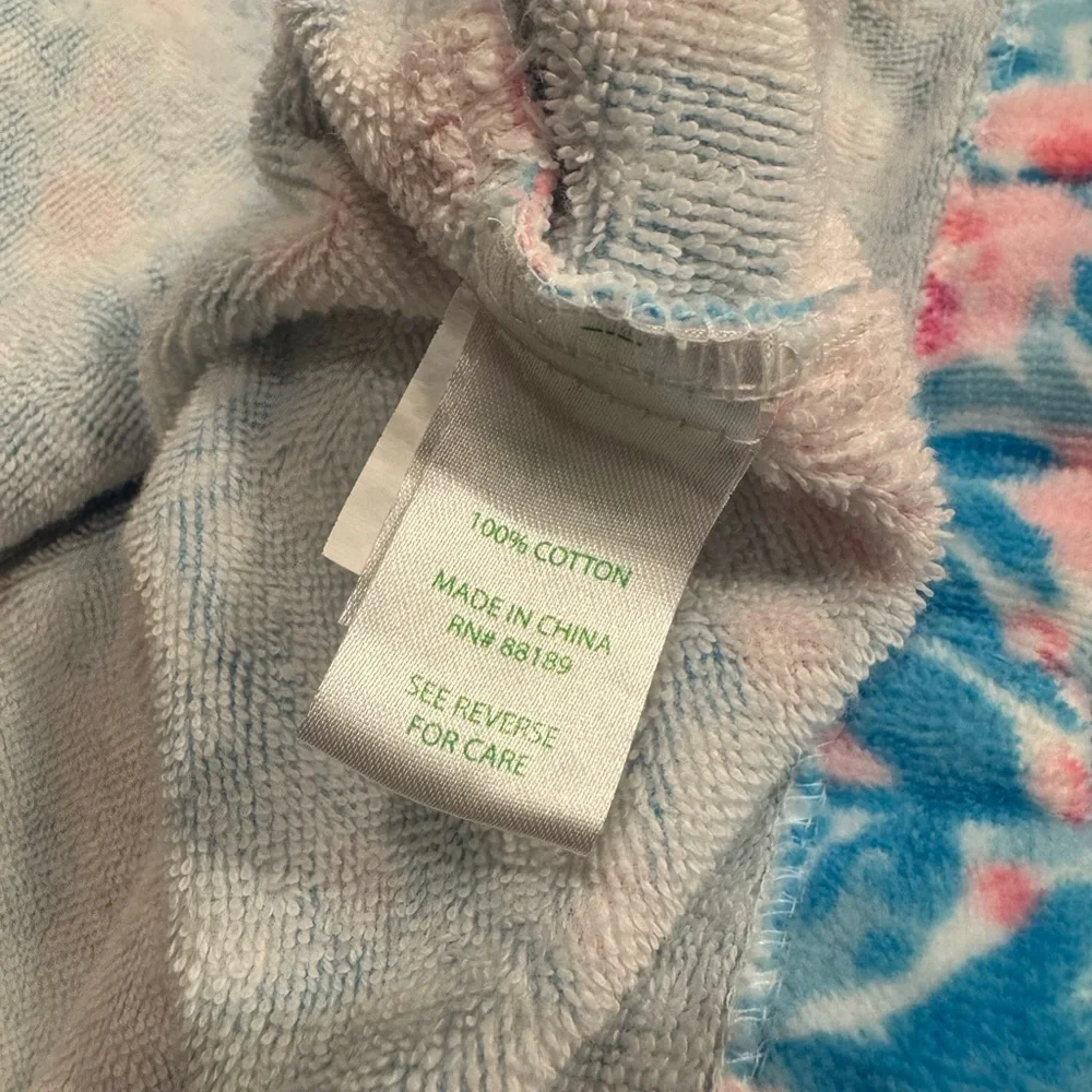 Lilly Pulitzer Blue and Pink Floral Robe - Picture 5 of 5